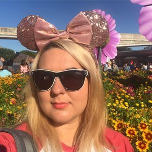 Meet your Posher, Kelly